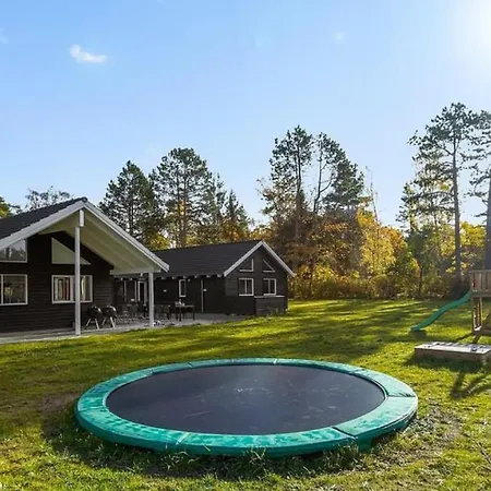 Villavilla 410 - Asserboliseleje, Nordsjaelland * Frederiksværk